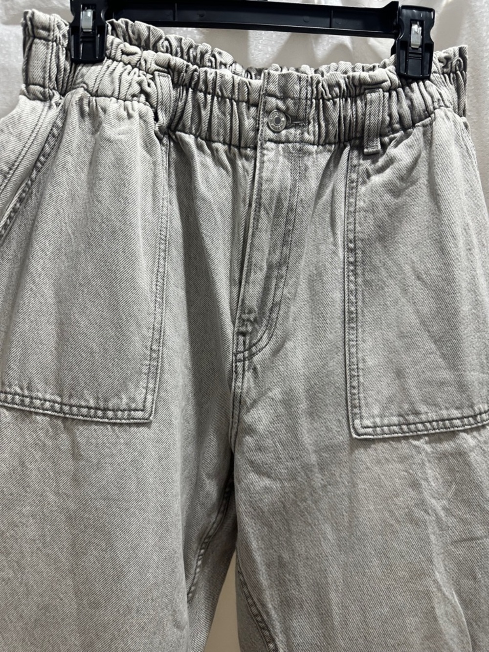 Women’s Light Gray Paperbag Waist Jeans - Picture 3 of 4